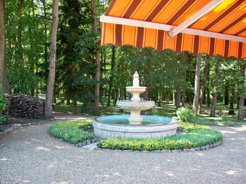 Bed and Breakfast Le Pre Karvain Couddes Экстерьер фото